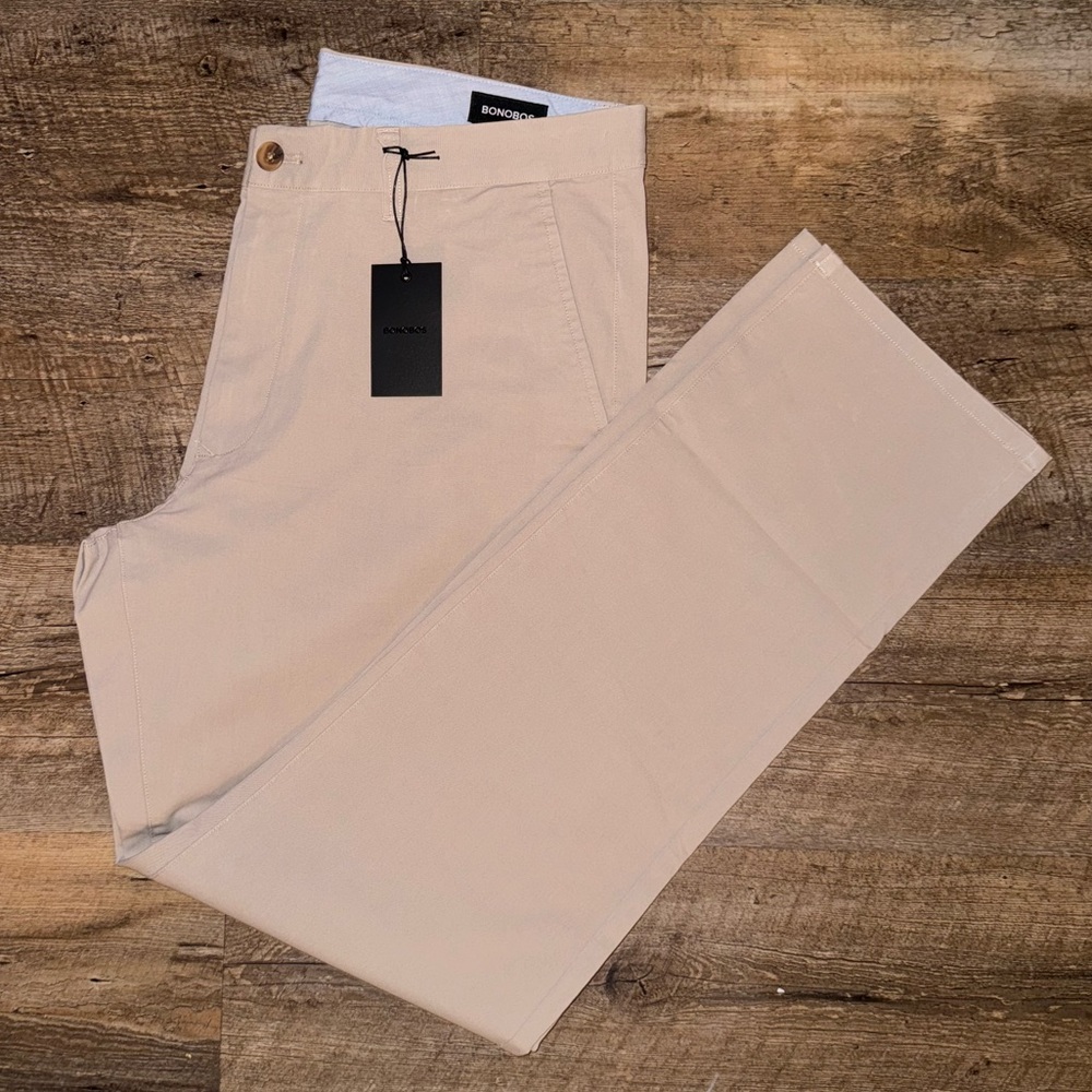 Brand New Never Worn Men’s Bonobos Chino Pants
